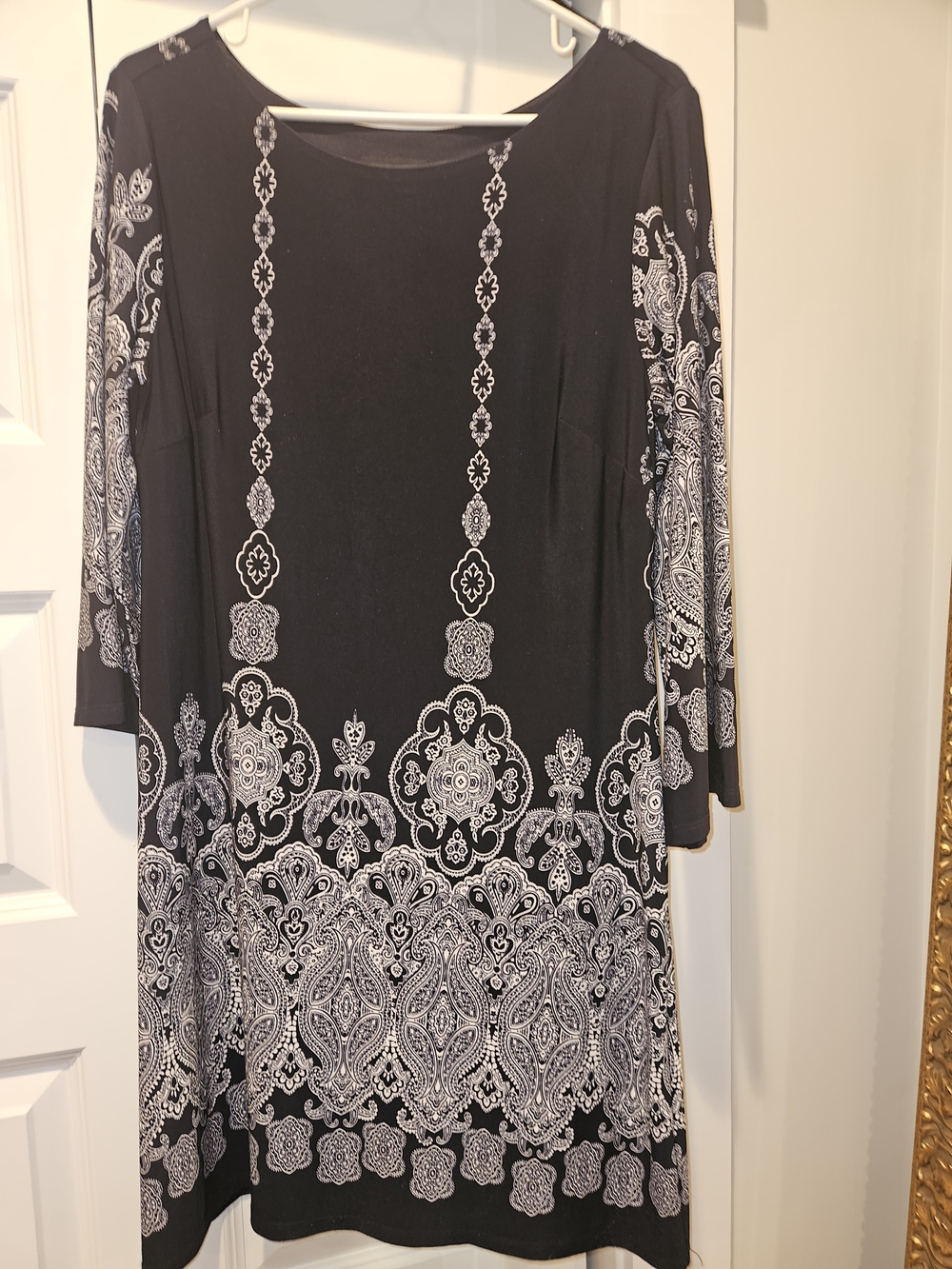 Enfocus Studio Petite - Black and White Paisley Midi Dress - 12P
